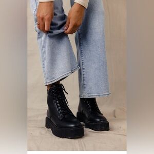 Musse & Cloud leather platform combat boots 😎 (read description)